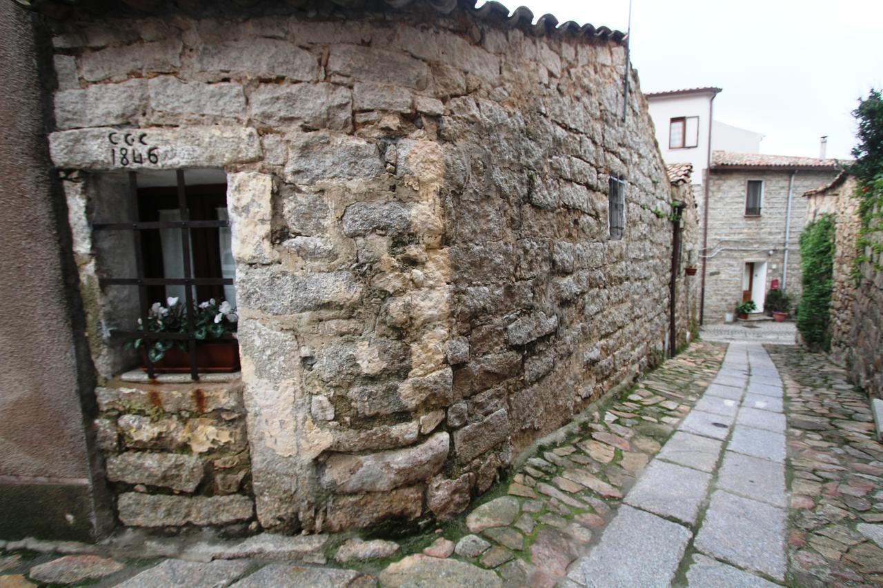 La casa del Rosario Villa Aggius Exterior foto